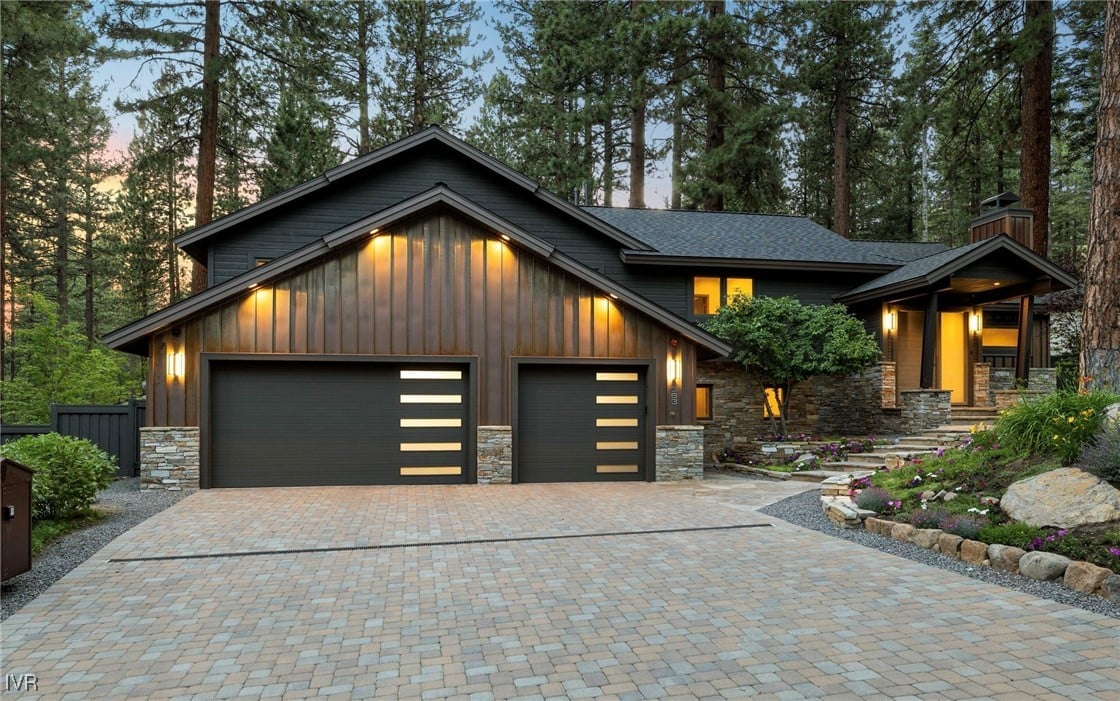 High-end homes in The Woods Subdivision of Incline Village, surrounded by pine trees and mountain views