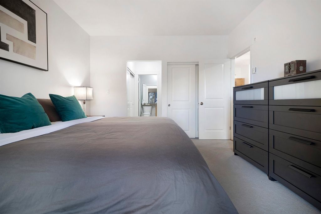 12350 Harris Rd, #323