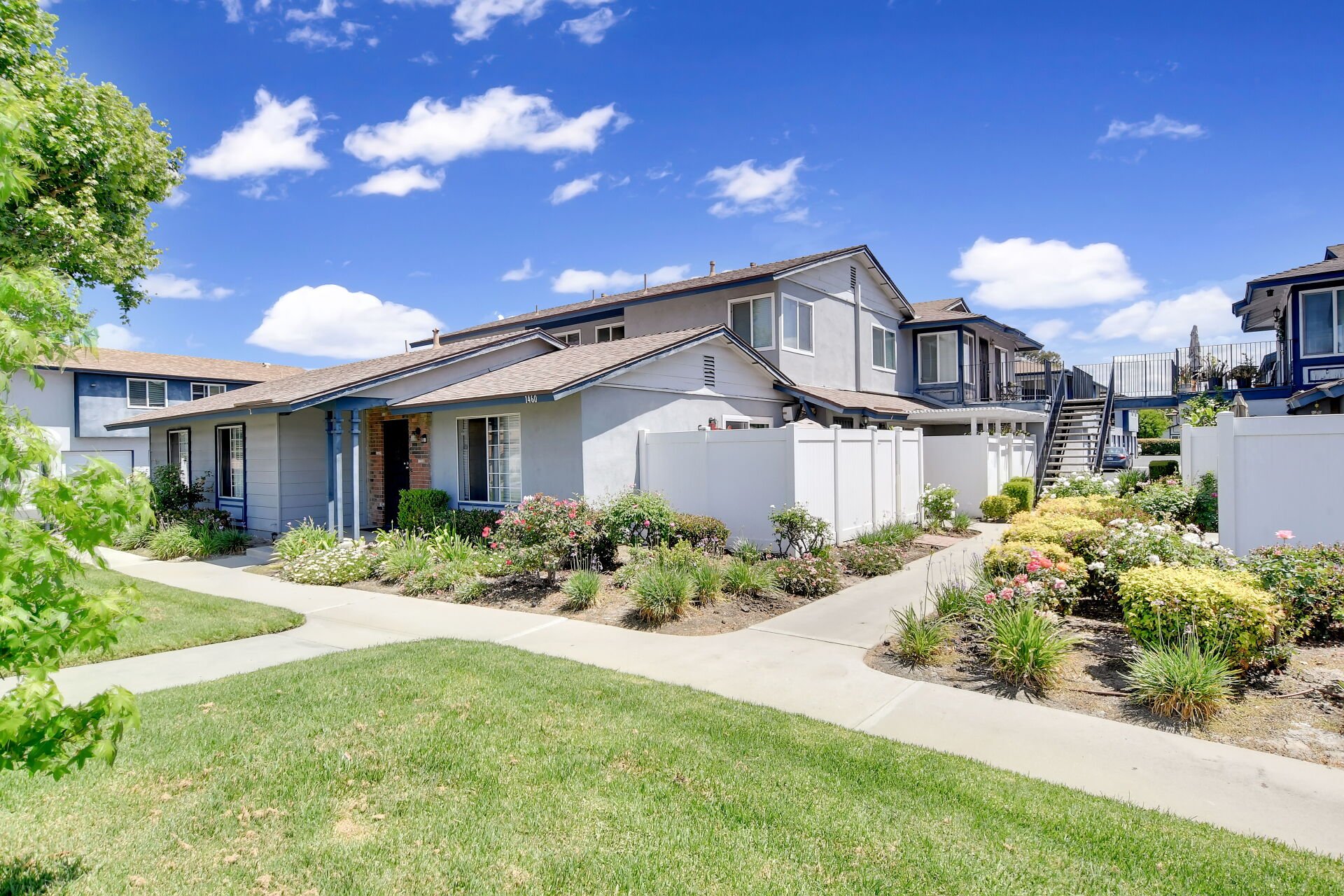 1460 Forest Glen 4