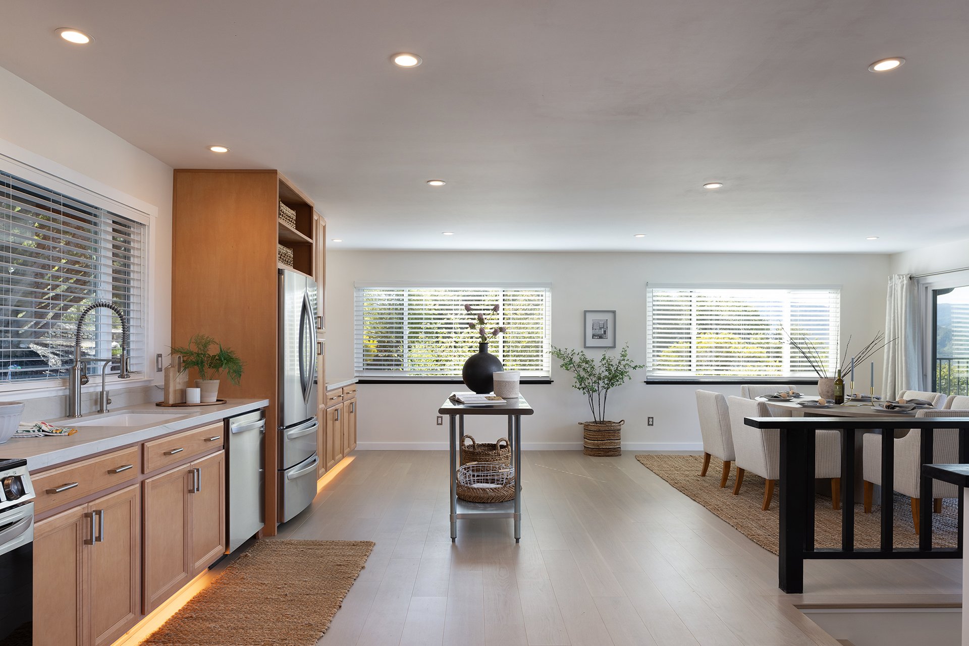 Private Hilltop Retreat - 25450 Via Cicindela