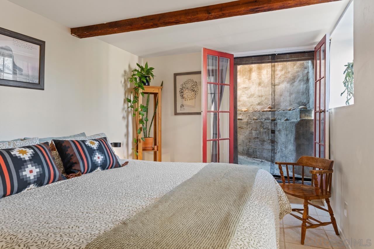 1042 Lincoln Ave. San Diego, CA