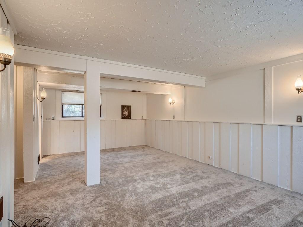 13708 Fordham Ave