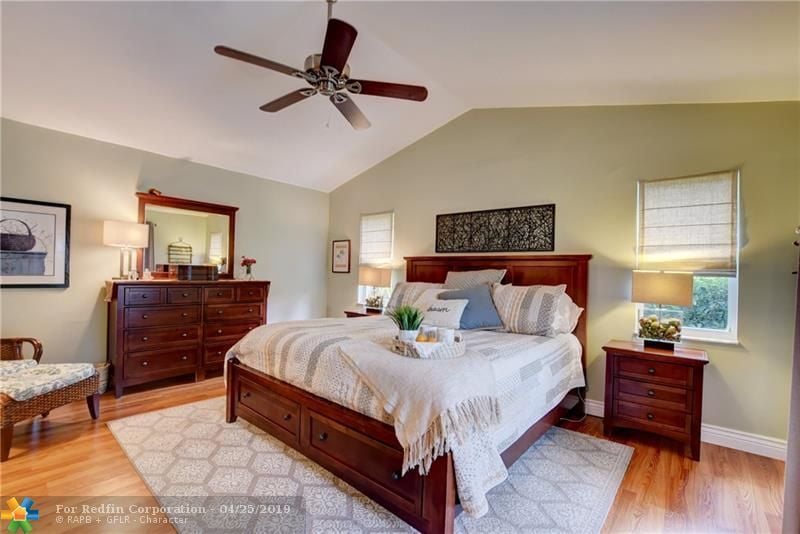 12477 Classic Dr
