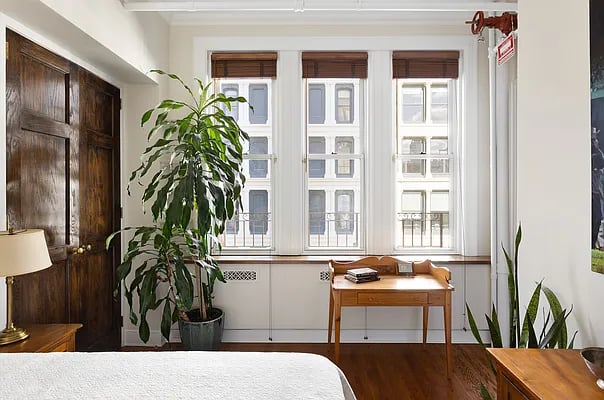 458 Broadway #4