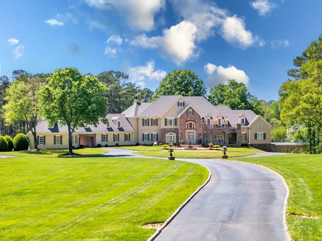 How to Choose Move-In Ready Homes in Atlanta Luxury Market: 2026 Buyer’s Guide