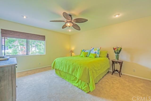 7821 Seaglen Dr