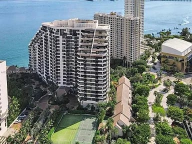 520 Brickell Key Dr #A904