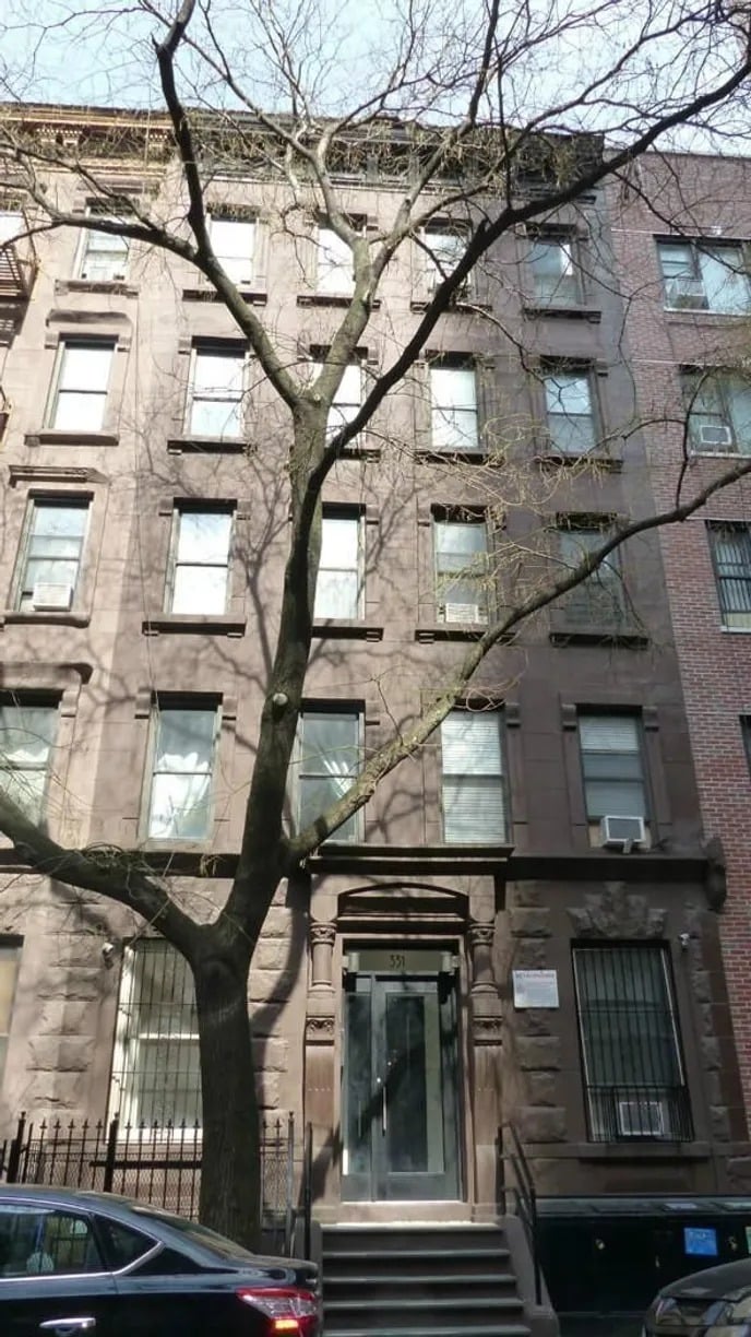 331 East 89th St #1W