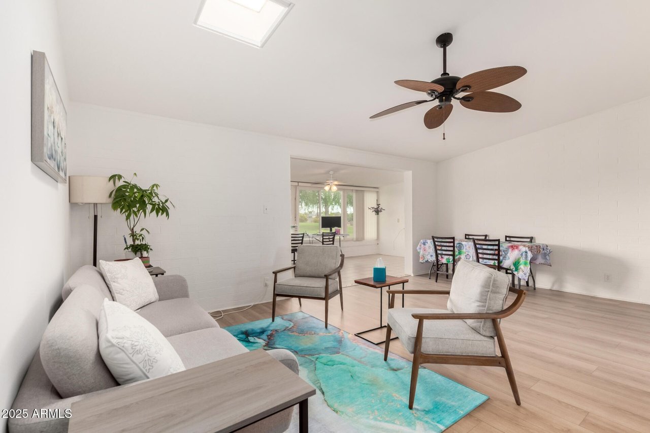 10641 W Oakmont Drive