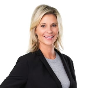 Addison Taefi Charlotte, NC Real Estate Agent Headshot