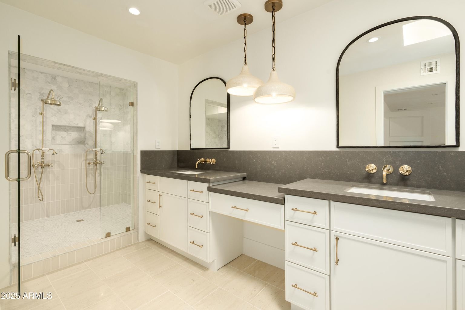 8401 E Vista Del Lago