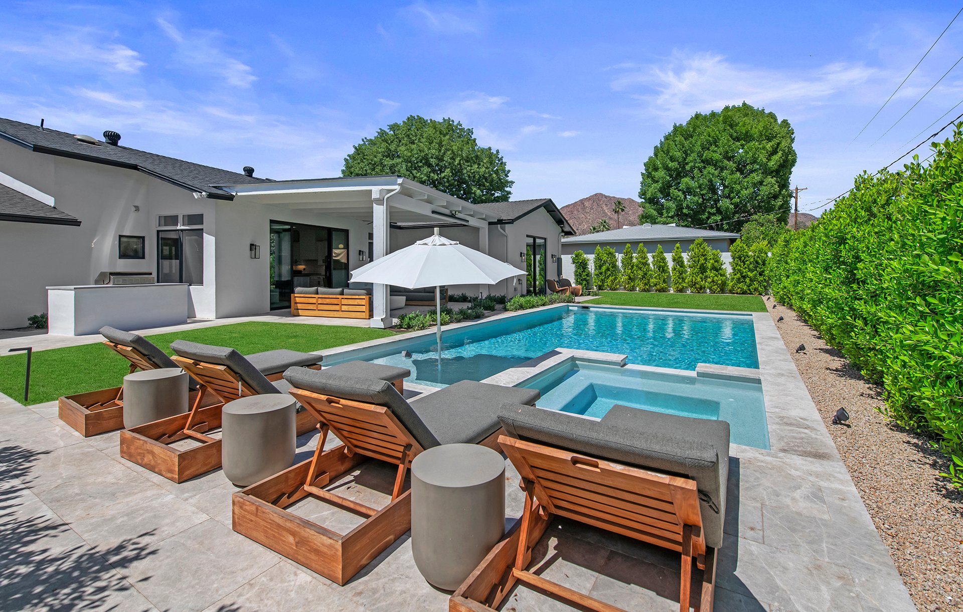 3631 N 54TH Court