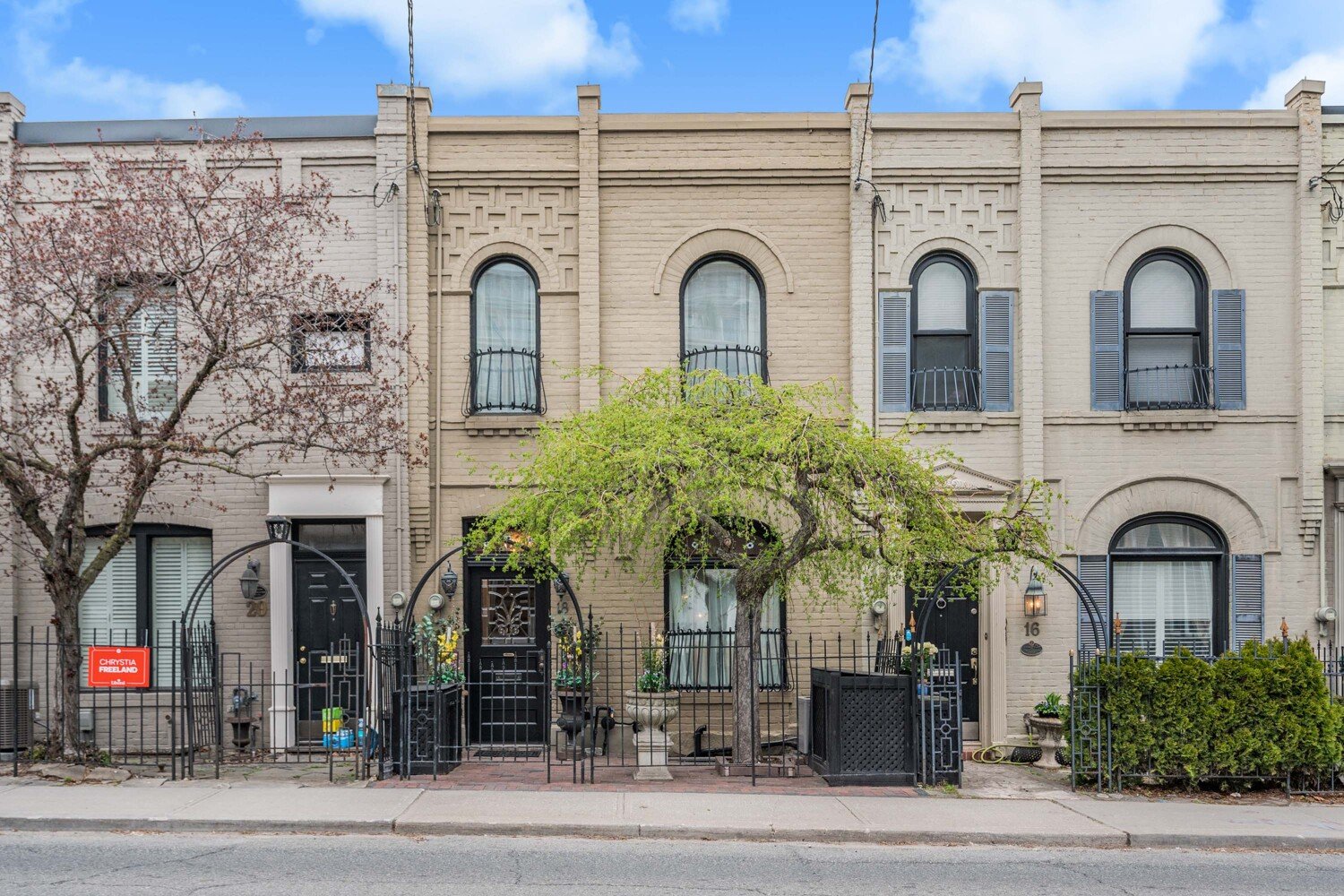 18 Belmont Street
