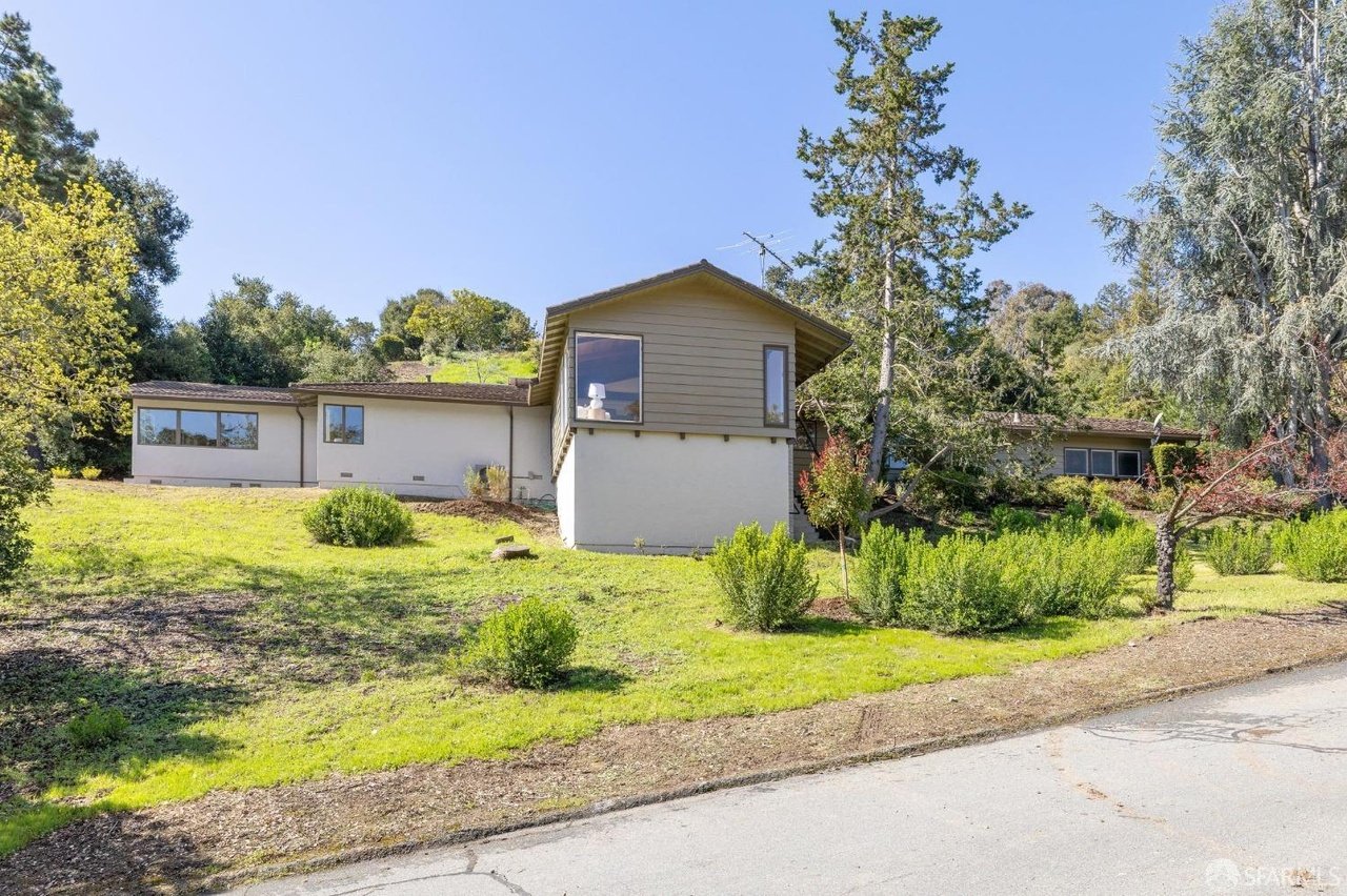 12769 Dianne Dr