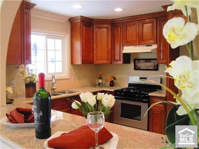 2229 S LAURA LINDA Ln