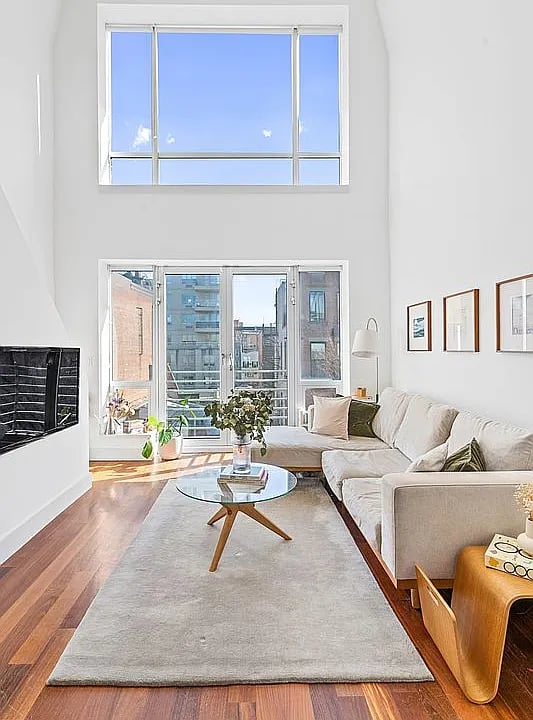 131 Jackson St