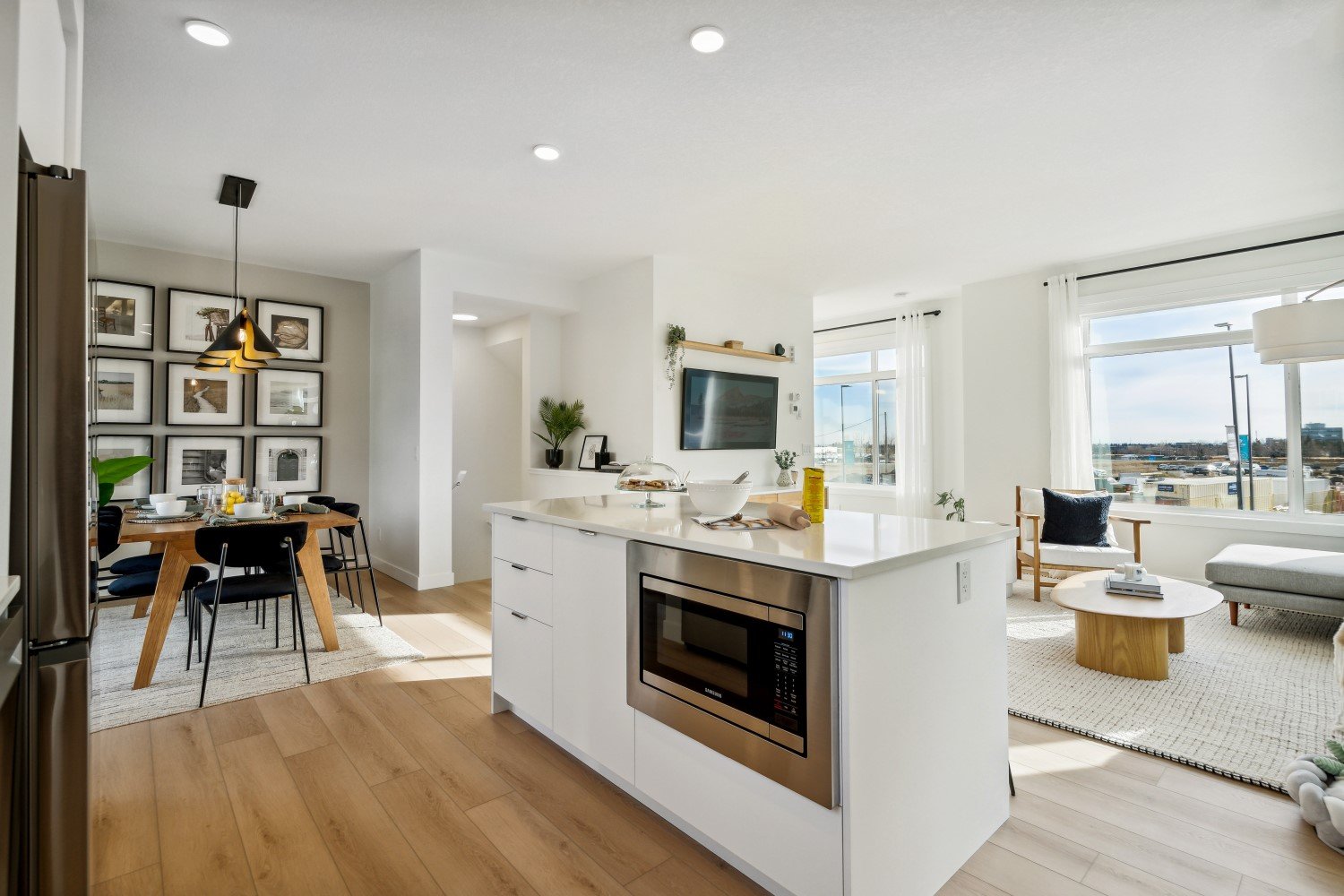 171 Dieppe Drive SW