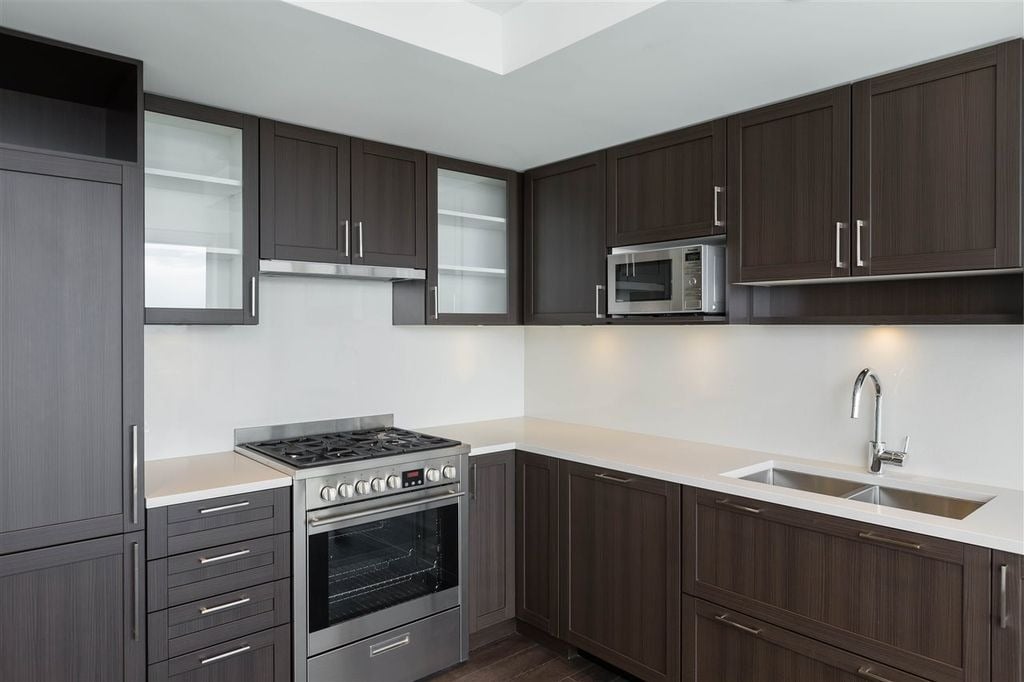 5470 Ormidale St, #1807