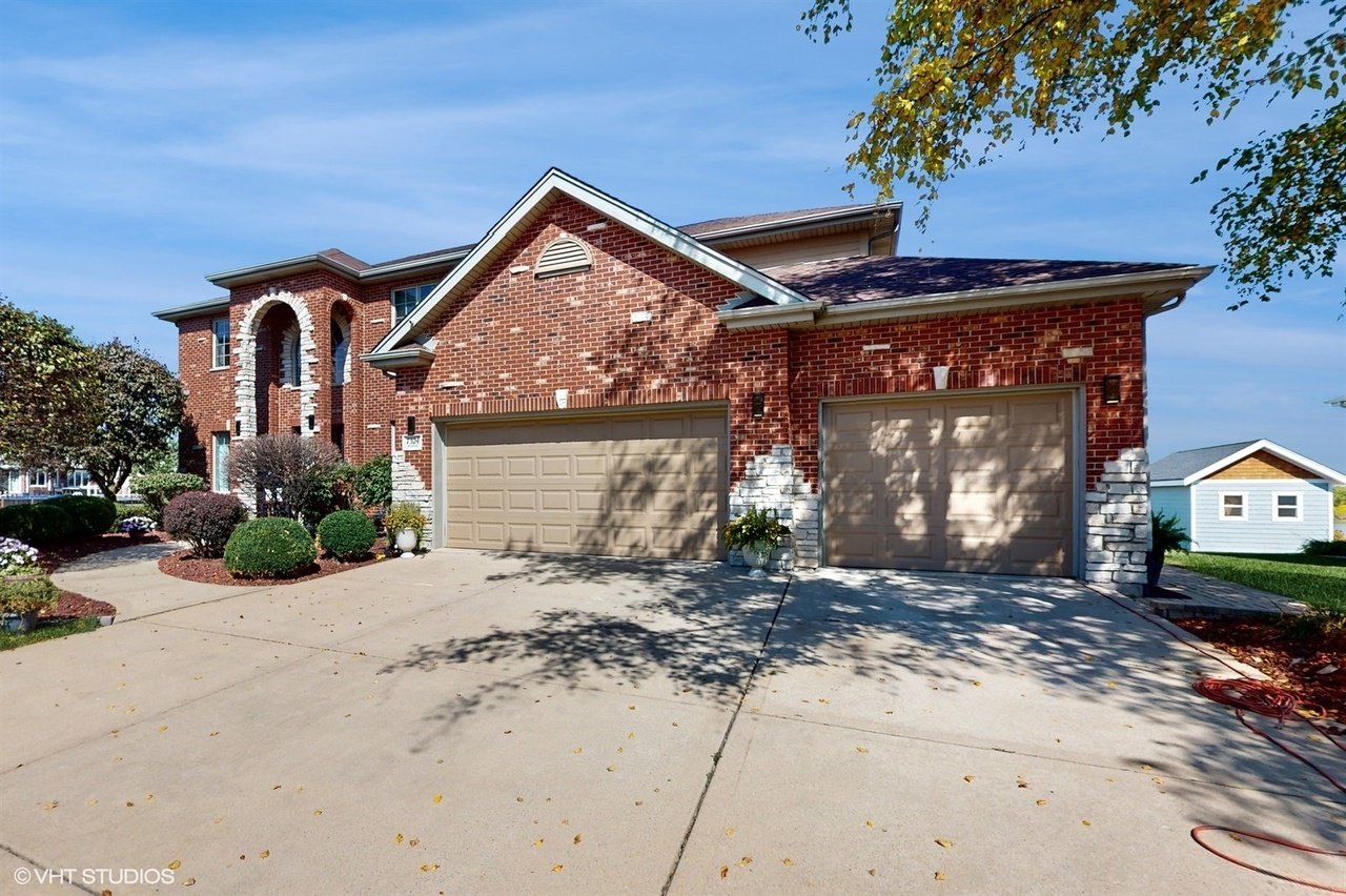 7324 Blackhawk Dr