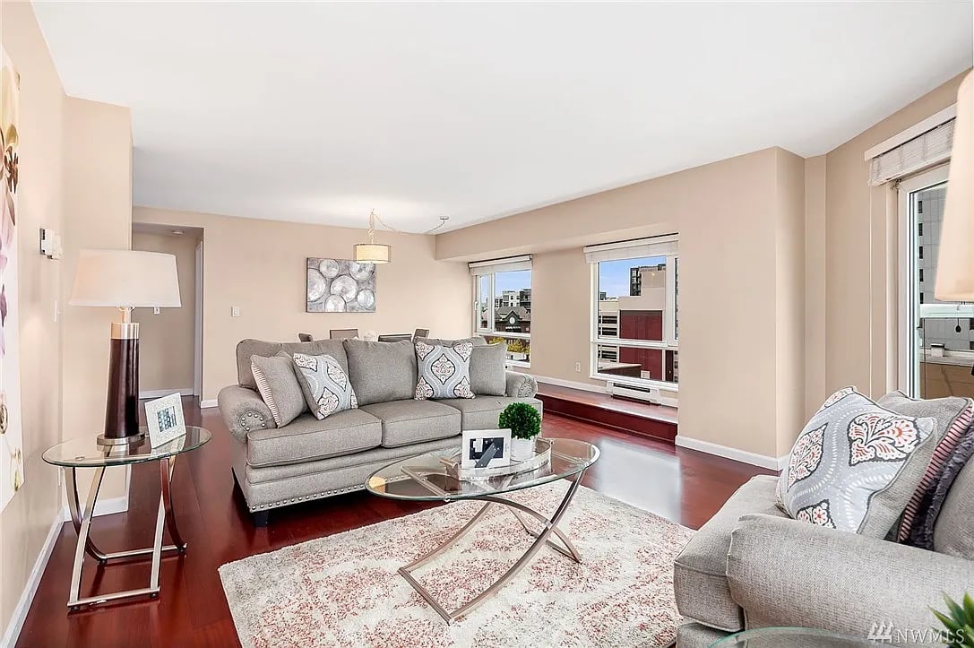 121 Vine St #605