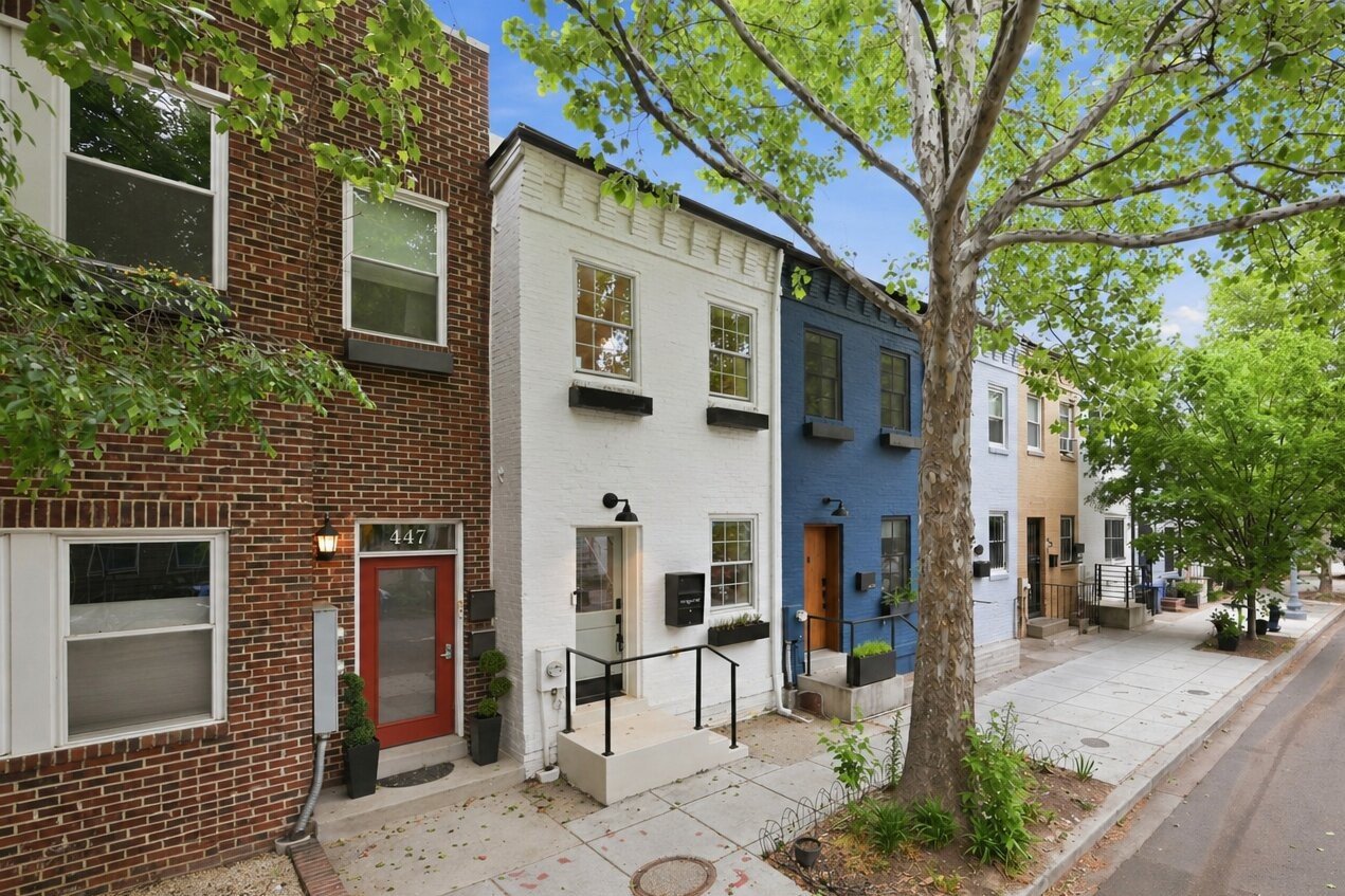 445 Ridge St NW