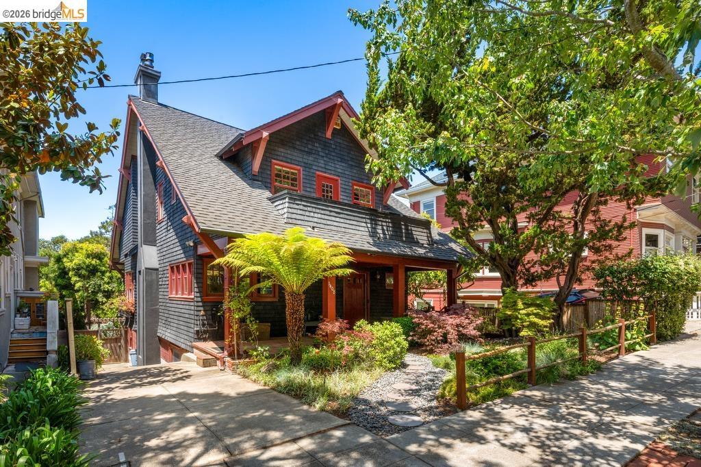 1408 Arch St, Berkeley