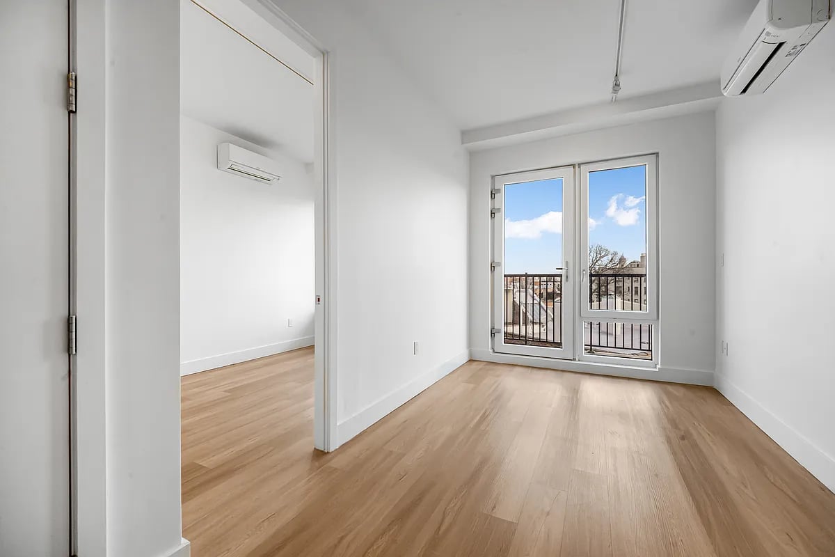 1457 Flatbush Avenue 611