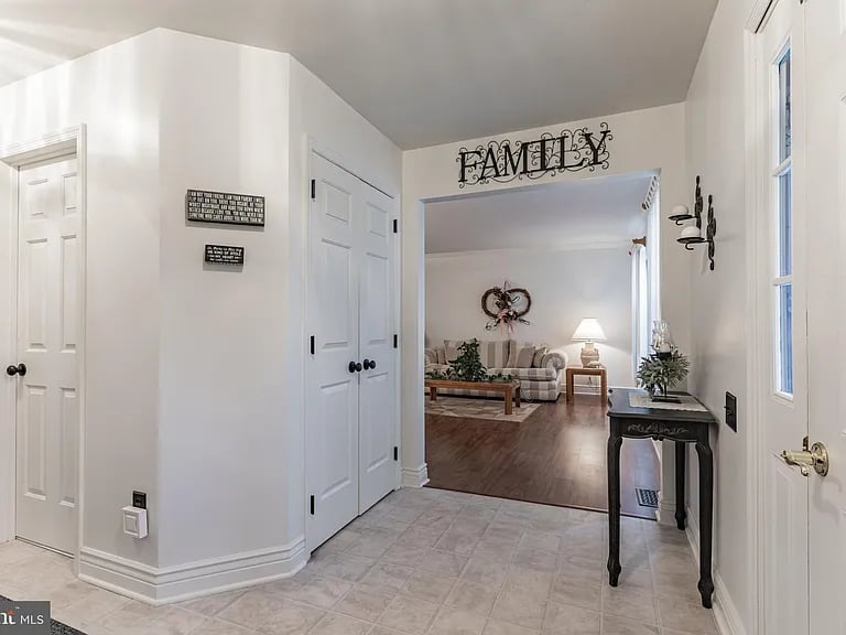 5 Briarcliffe Ct