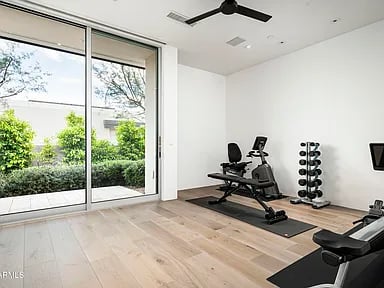 5611 N WILKINSON Road