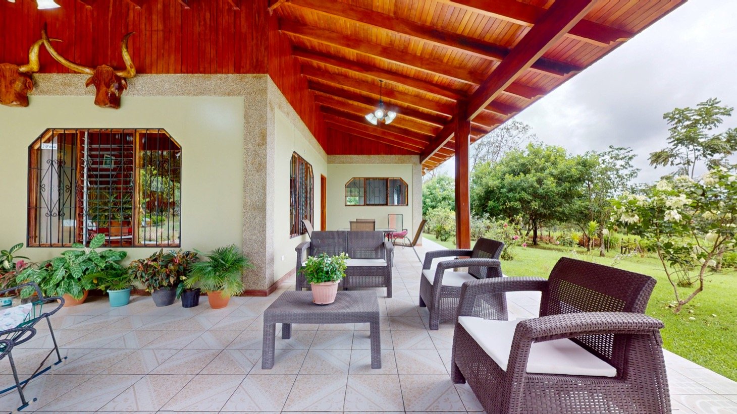 House for Sale in Ojochal, Costa Rica – Traditional Charm on 2.75 Acres