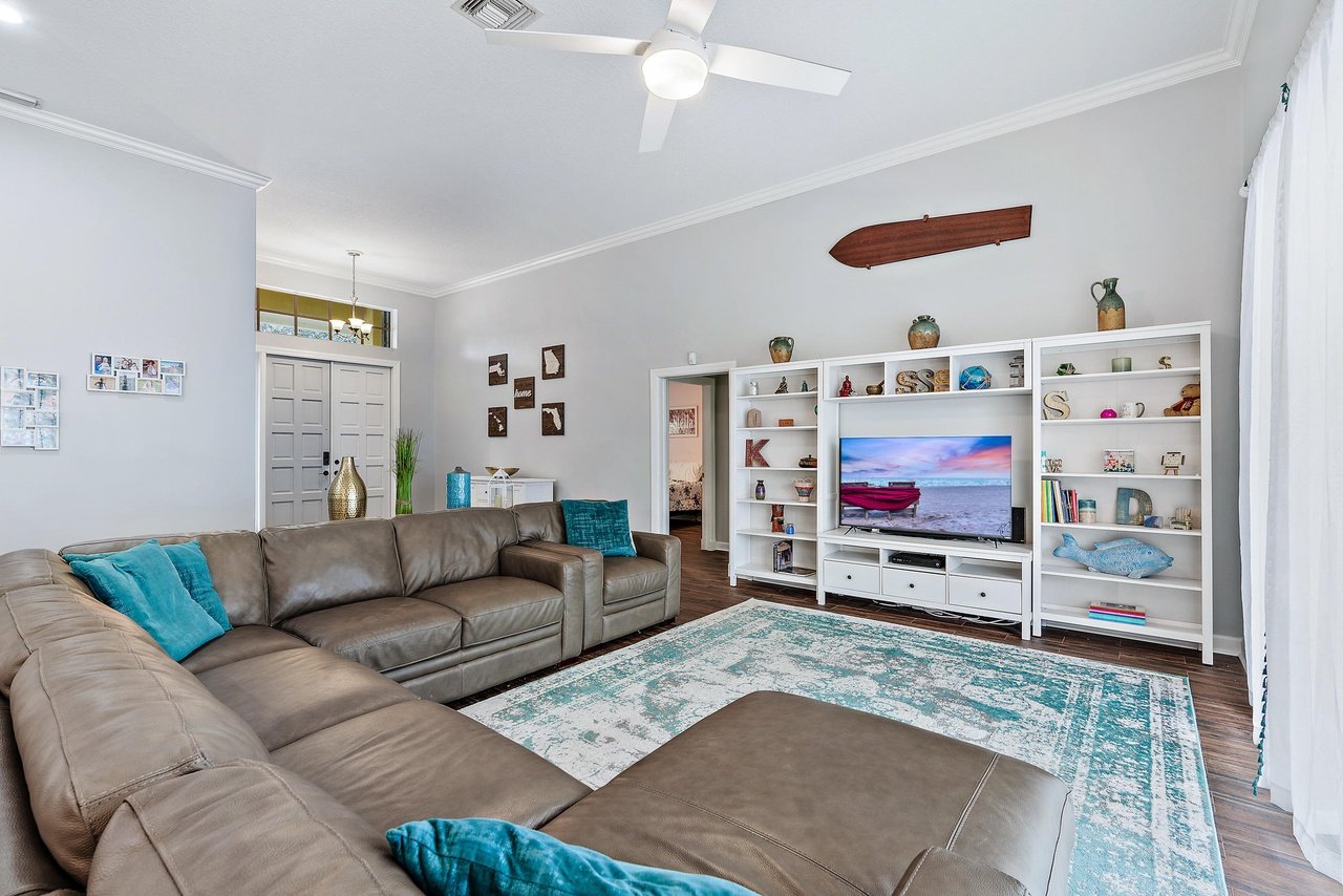 104 Jeanette Way 