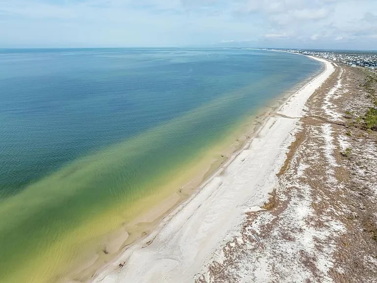 Windmark Beach