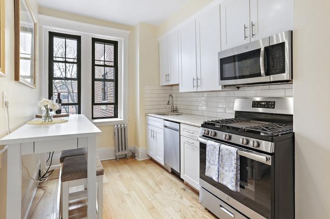 1868 Commonwealth Ave #9