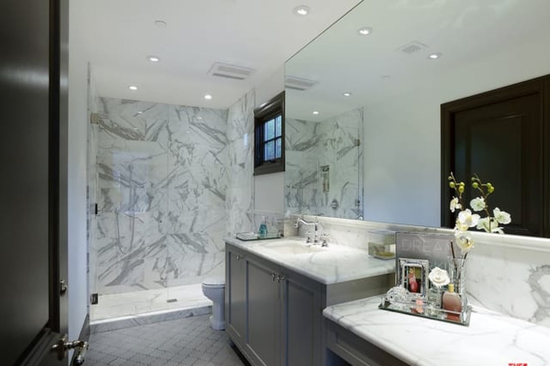 Eminence Azure