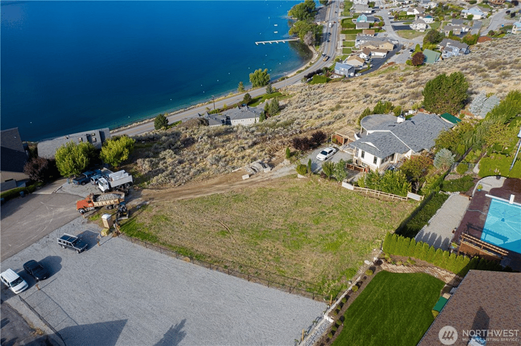 112 Riviera Place