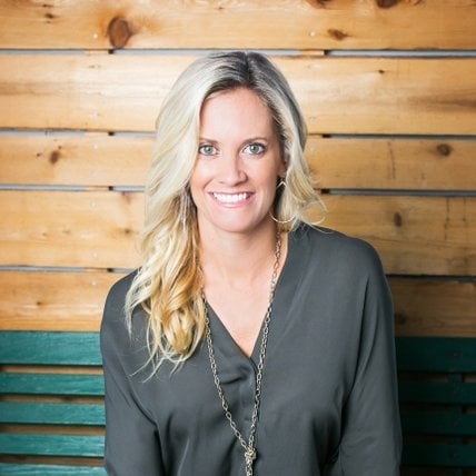 Nicole Dishon Newport Beach, CA Real Estate Agent Headshot