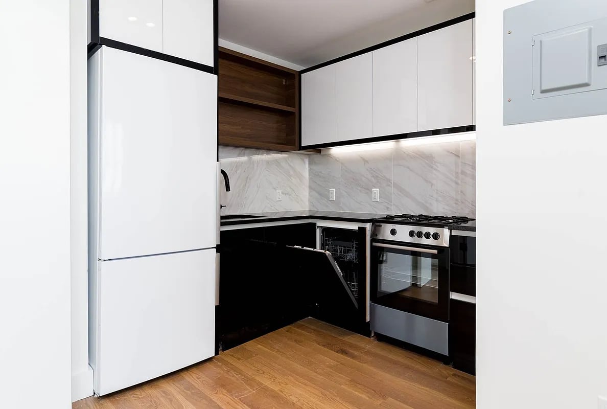 581 Ocean Parkway 2B