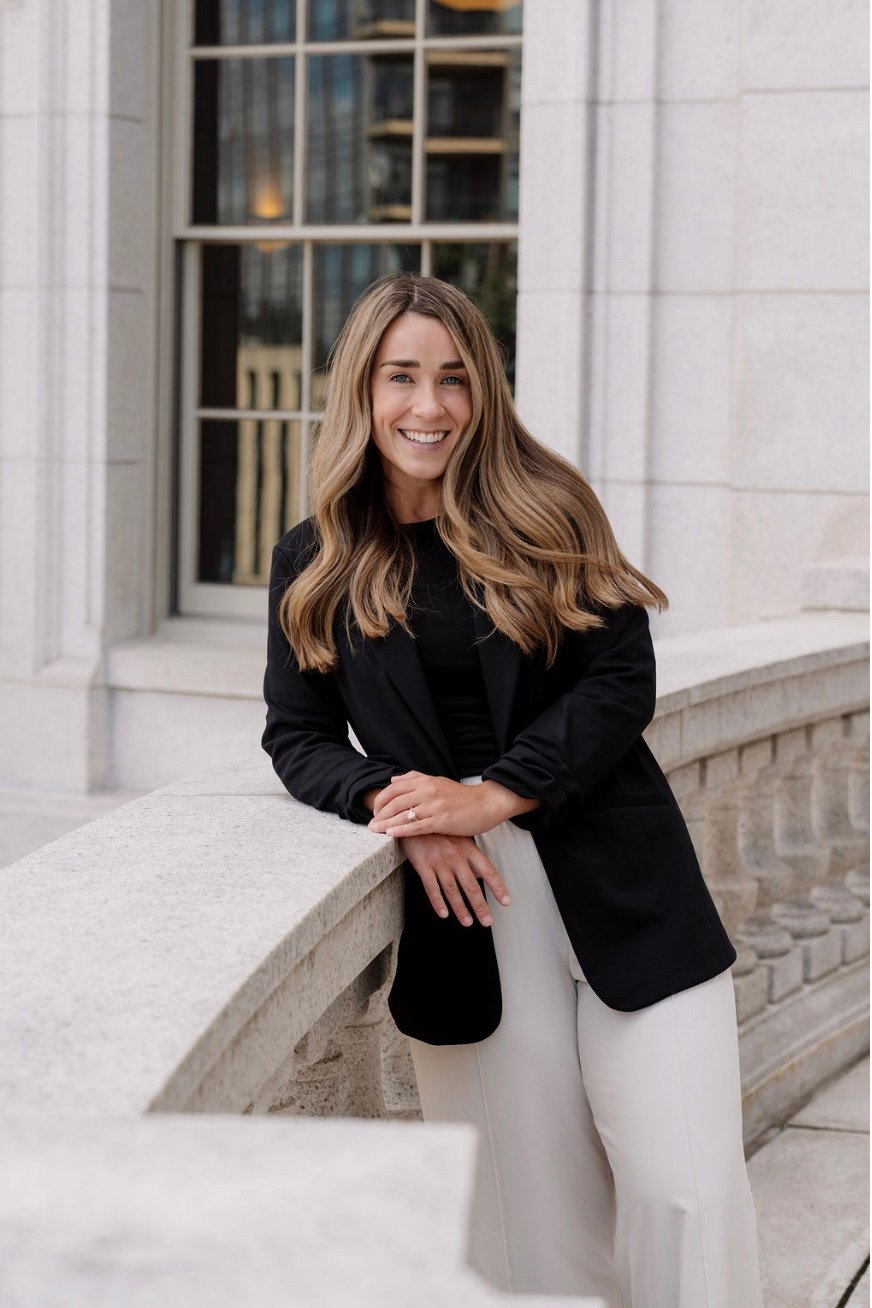Elise Rucker photo