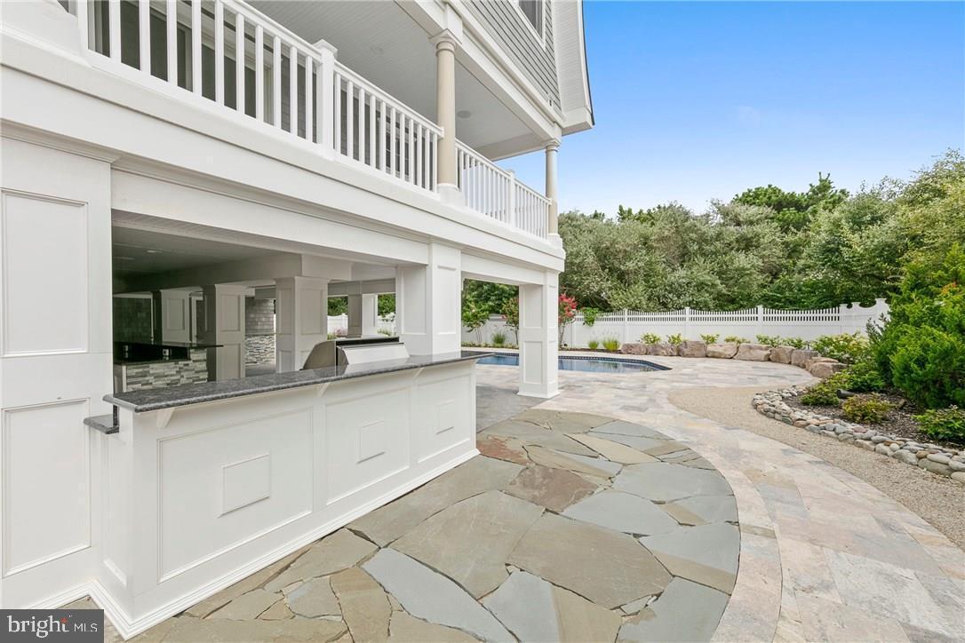 25 Long Beach Blvd, #A