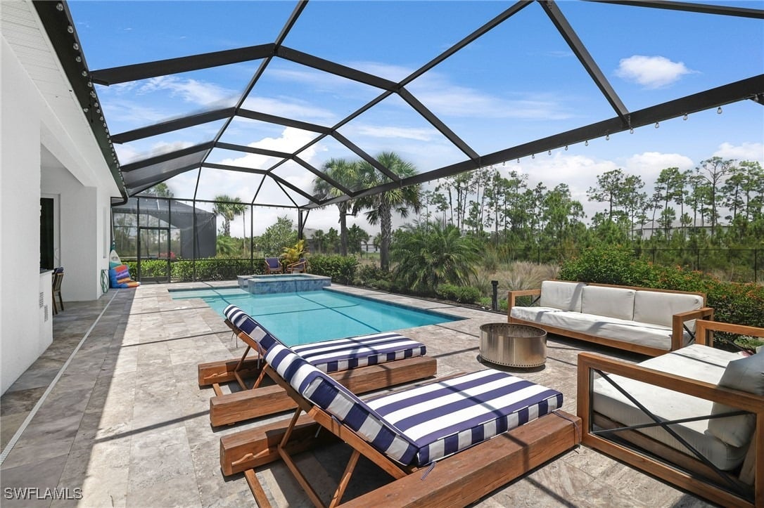 13761 Blue Bay Cir