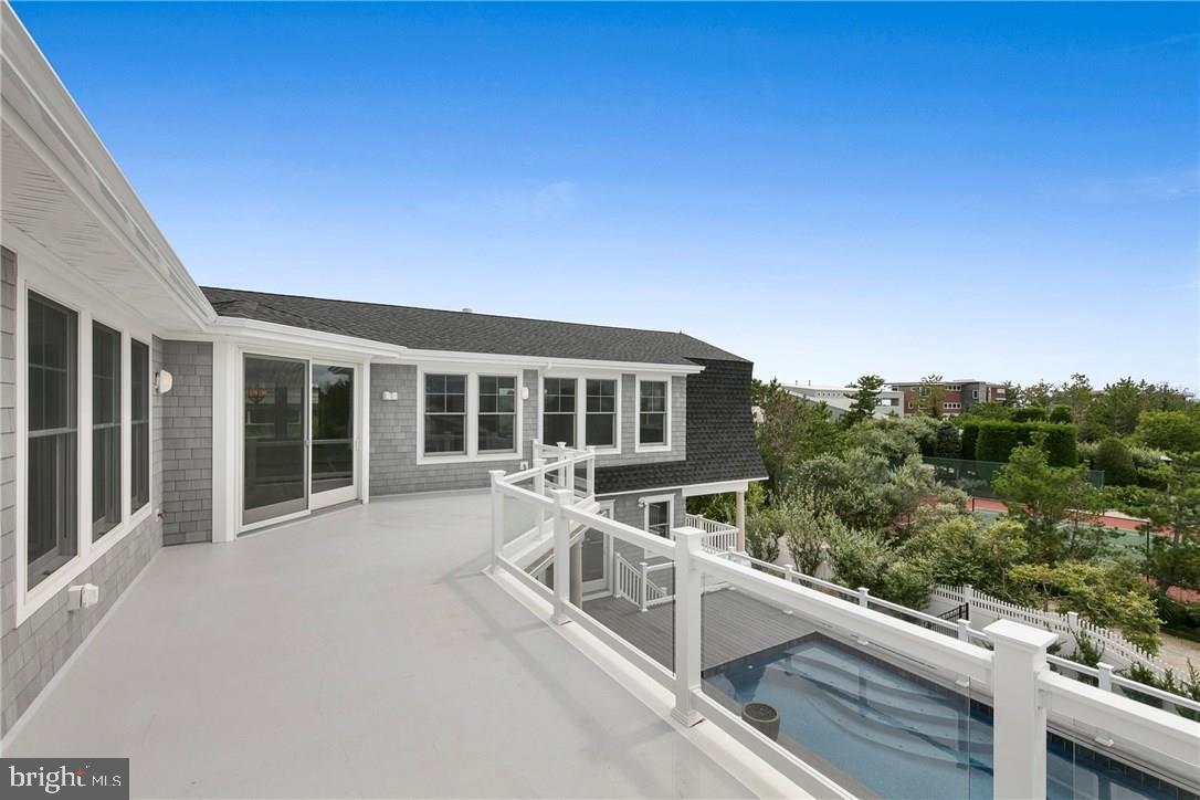 25 Long Beach Blvd, #A