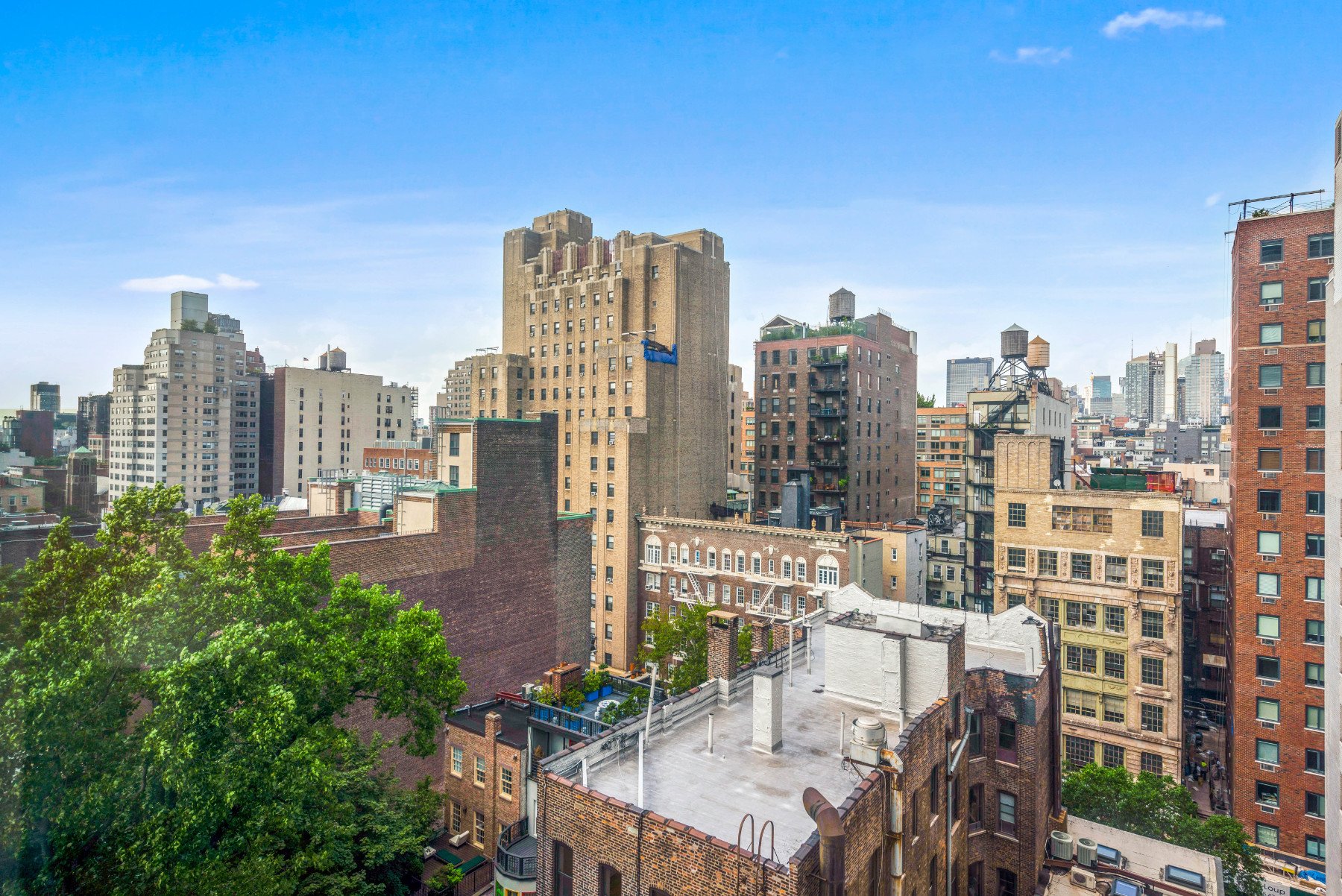101 West 12th St #12X