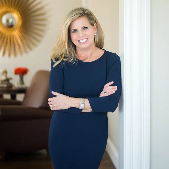 Theresa David Dedham, MA Real Estate Agent Headshot