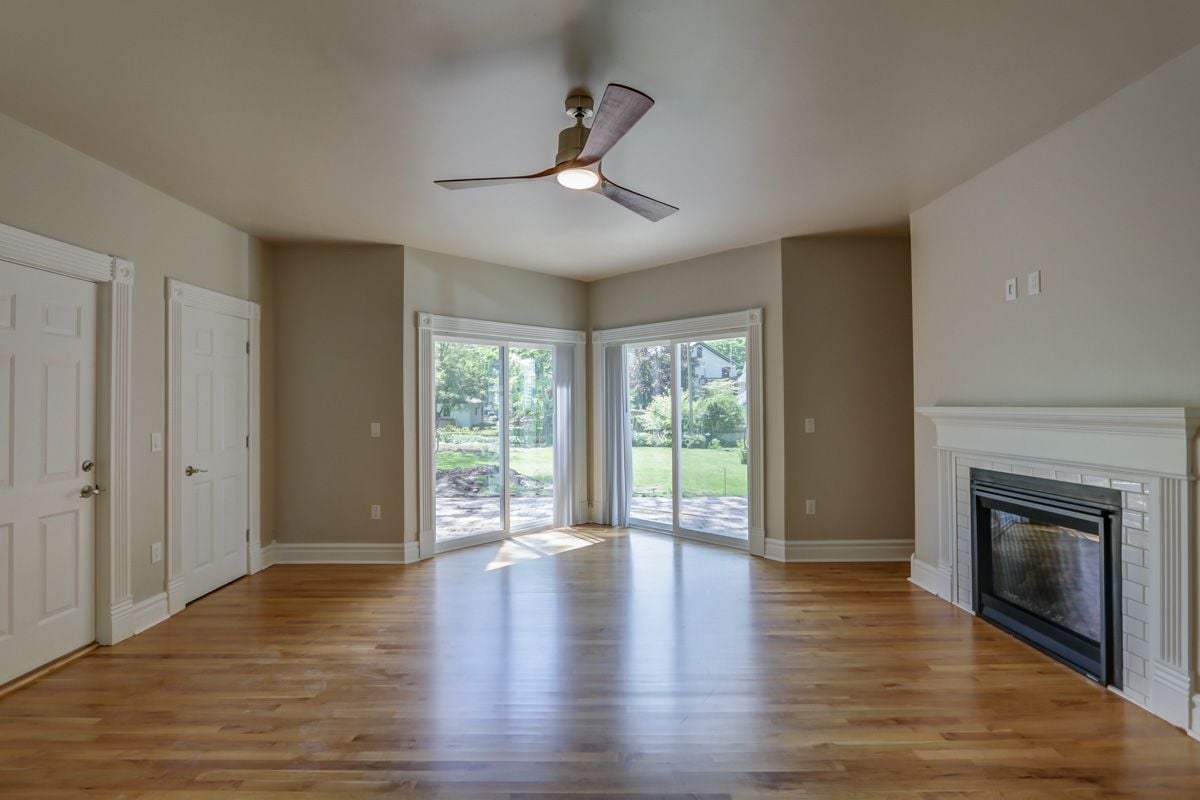 For Rent: 1213-15 Vilas Ave