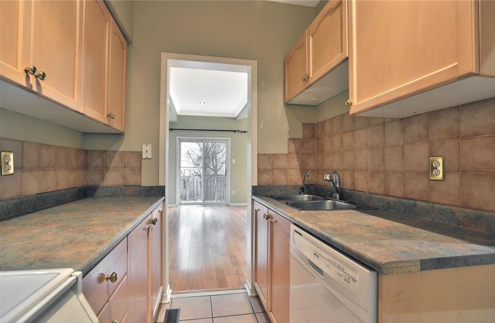 2344 Dalebrook Drive, Oakville