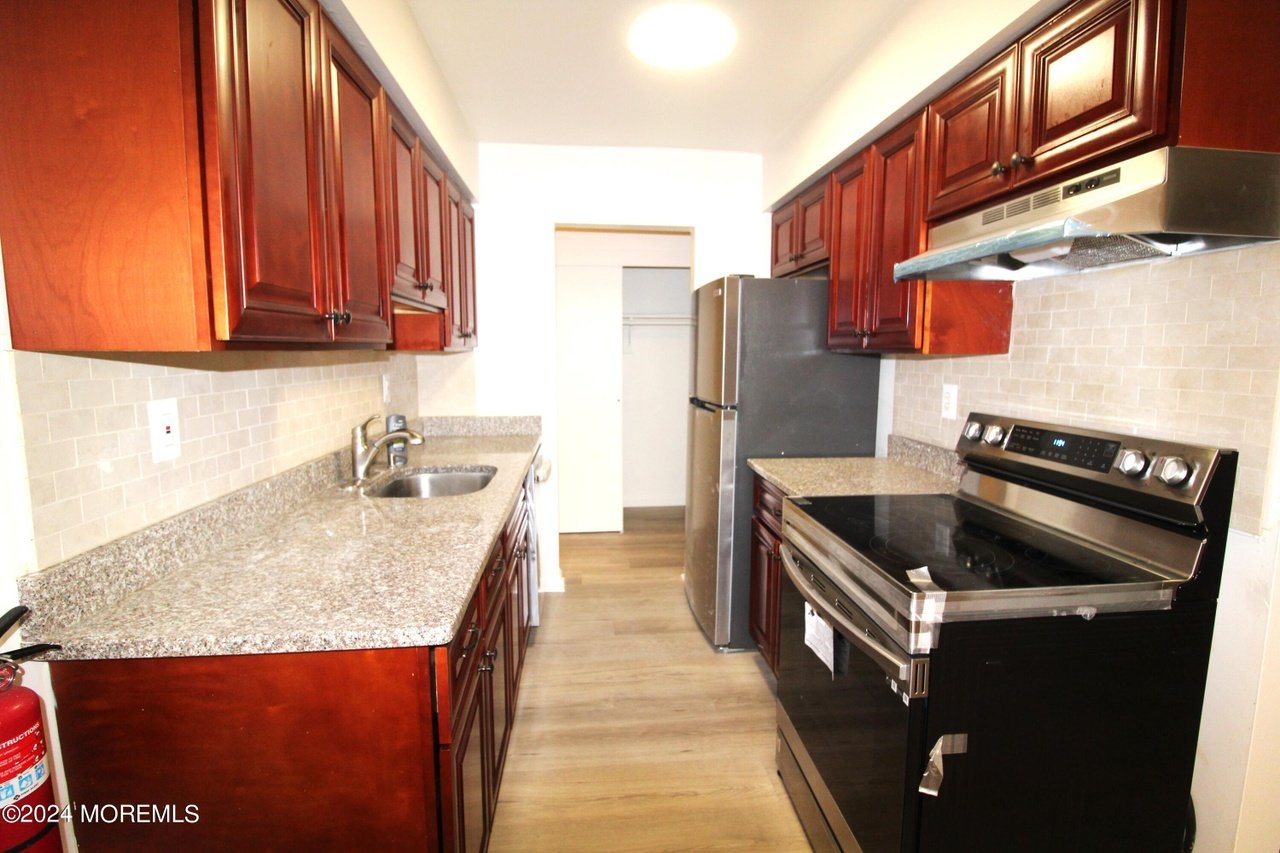 1 Windsor Ter Unit G
