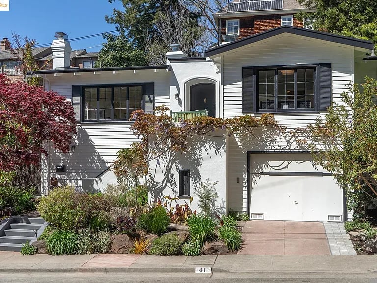 41 Artuna Ave