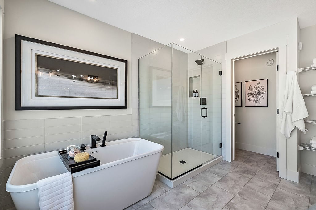 190 Annette Landing NW