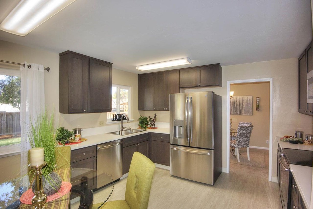 455 S Park Victoria Dr