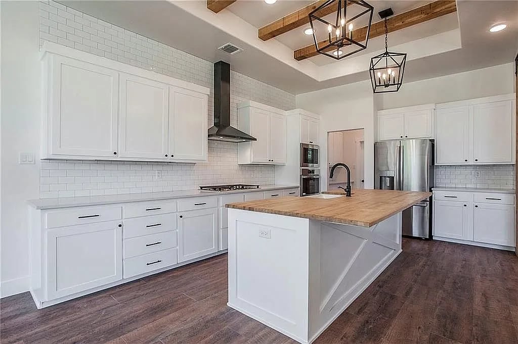109 Diamantes Dr
